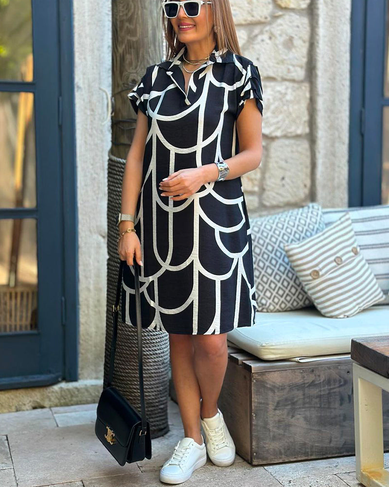 Amber | Dress with Short Sleeves