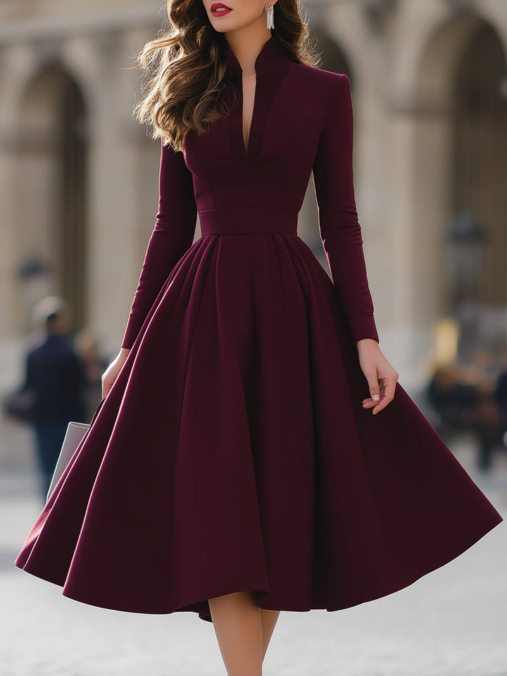 Kinlochbervie | V-Neck Midi Dress