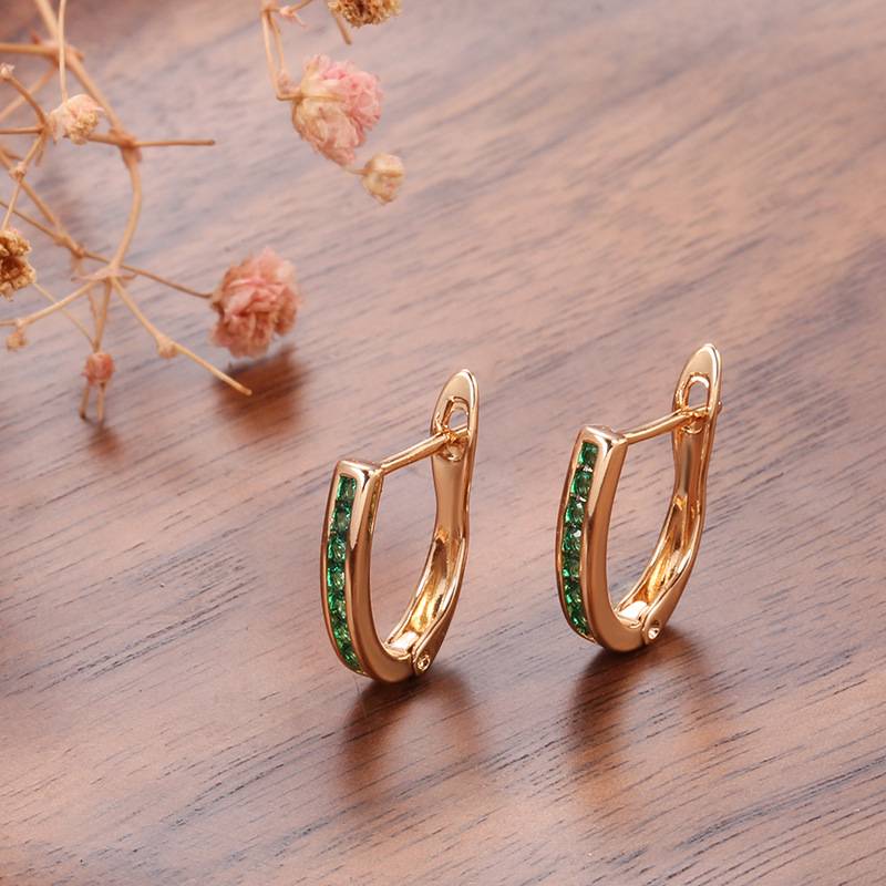 Alyssa | Elegant Green Earrings