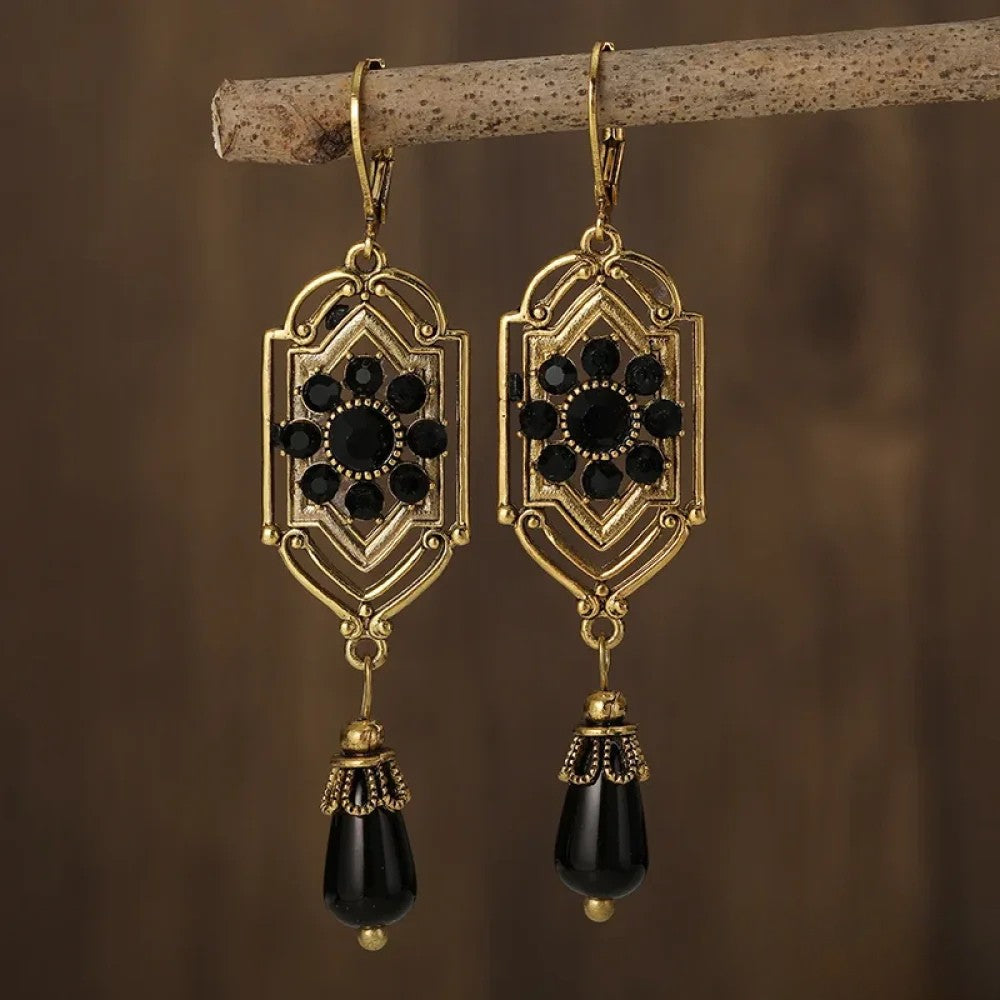 Maria | Retro Black Earrings