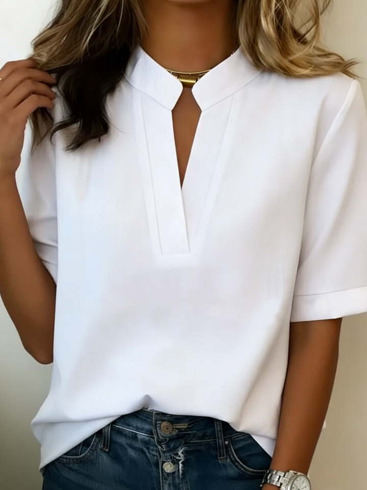 Marie | Elegant blouse with refined collar