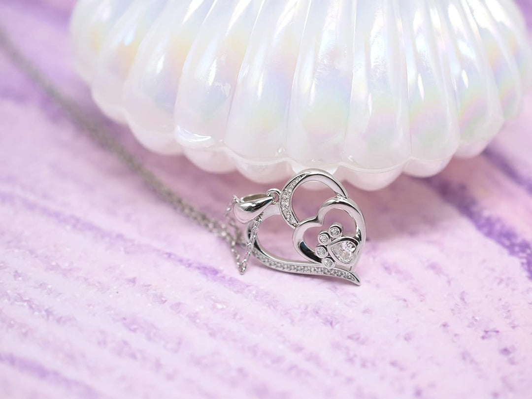Aurielle | Heart and Paw Shaped Pendant Necklace