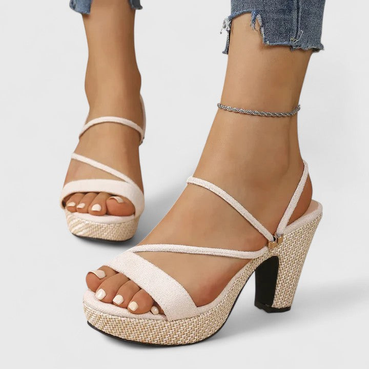 Lori | Sophisticated Heels