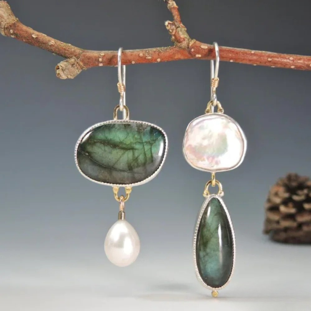 Alice | Retro Stein Earrings