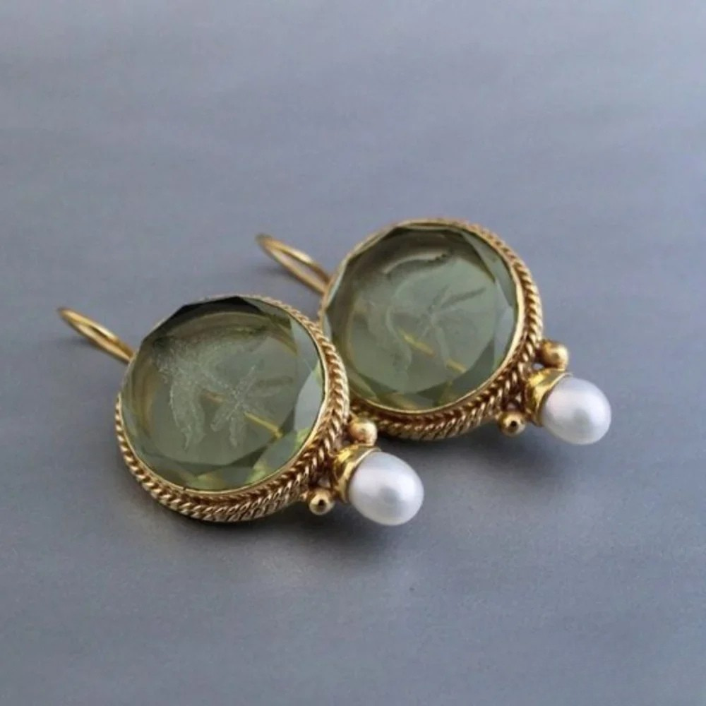 Marion | Vintage Round Green Stone Earrings