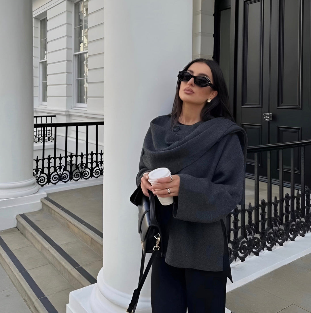 Margaret | Cape Mantel