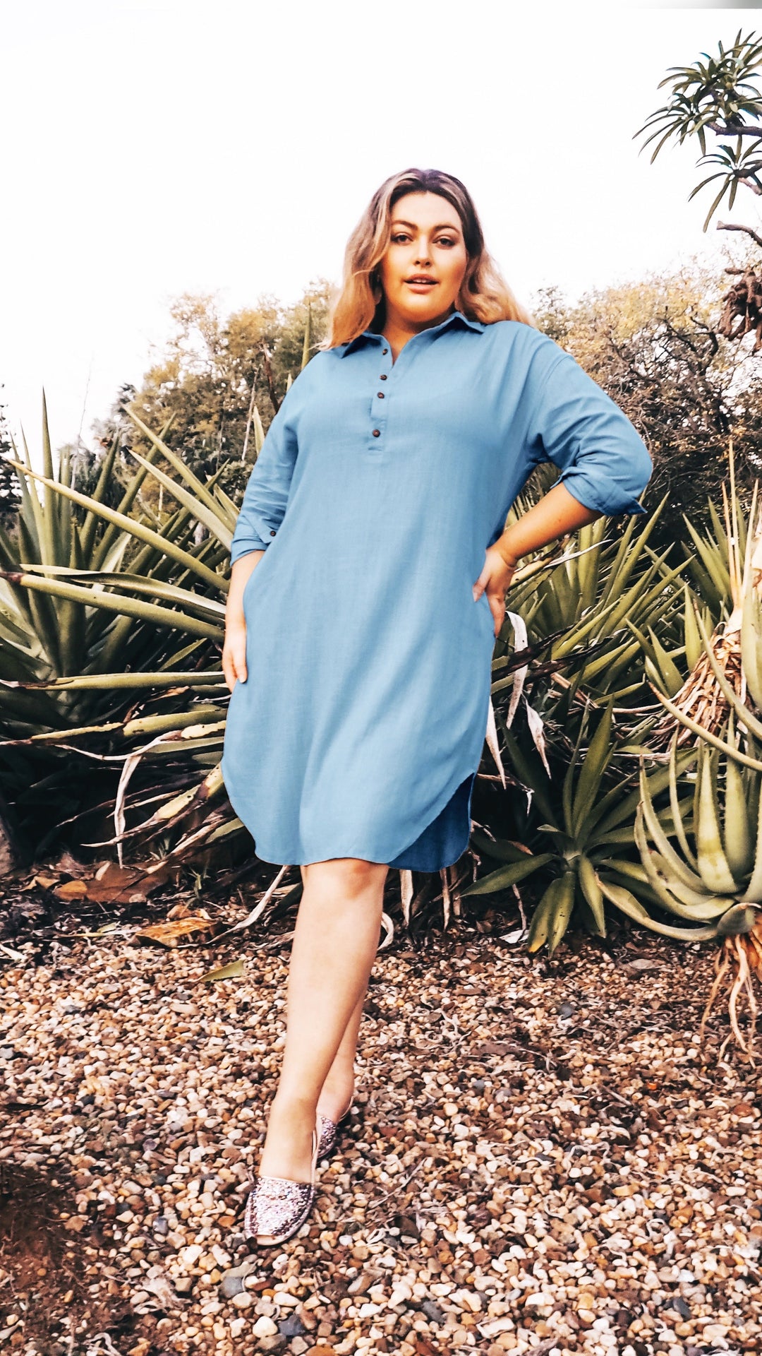 Uma | Linen Shirt Dress in Sky