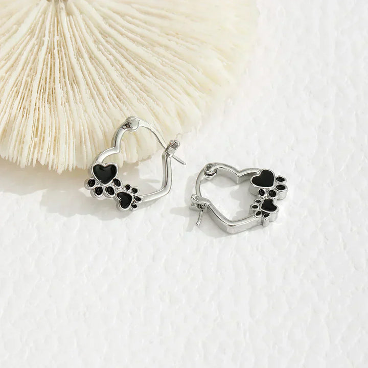 Amara | Heart Hoop Earrings