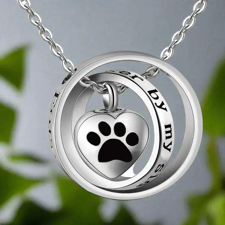 Aveline | Paw-Shaped Memory Necklace