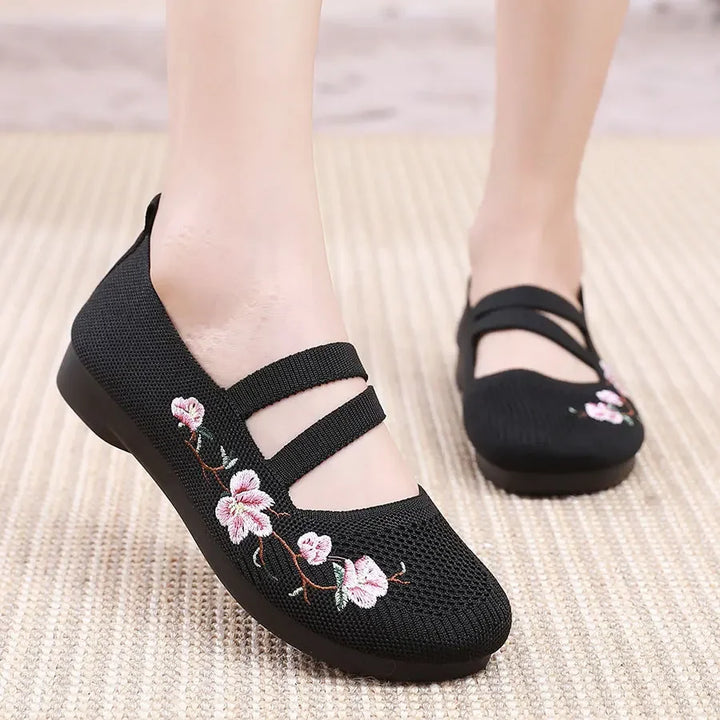 Isabella | Soft Sole Embroidered Flats