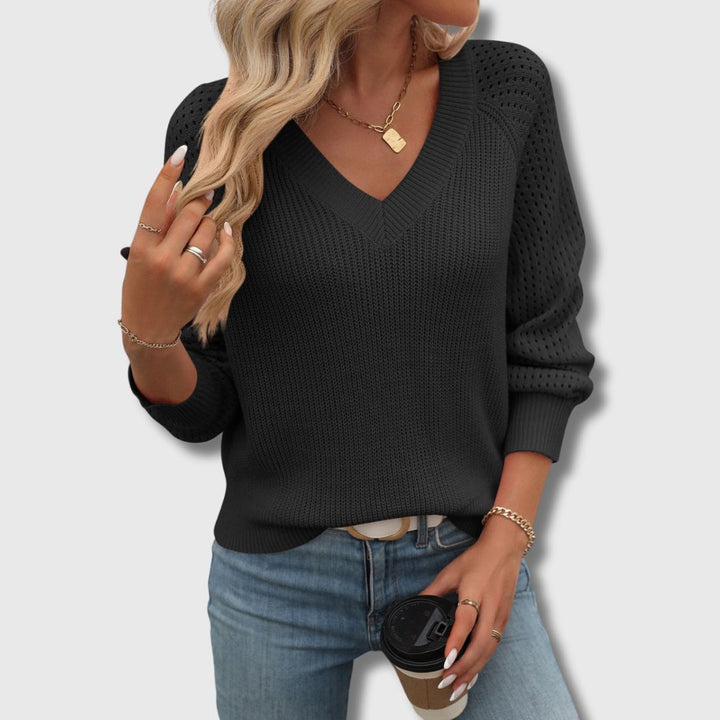 Jade | Elegant V-Neck Sweater
