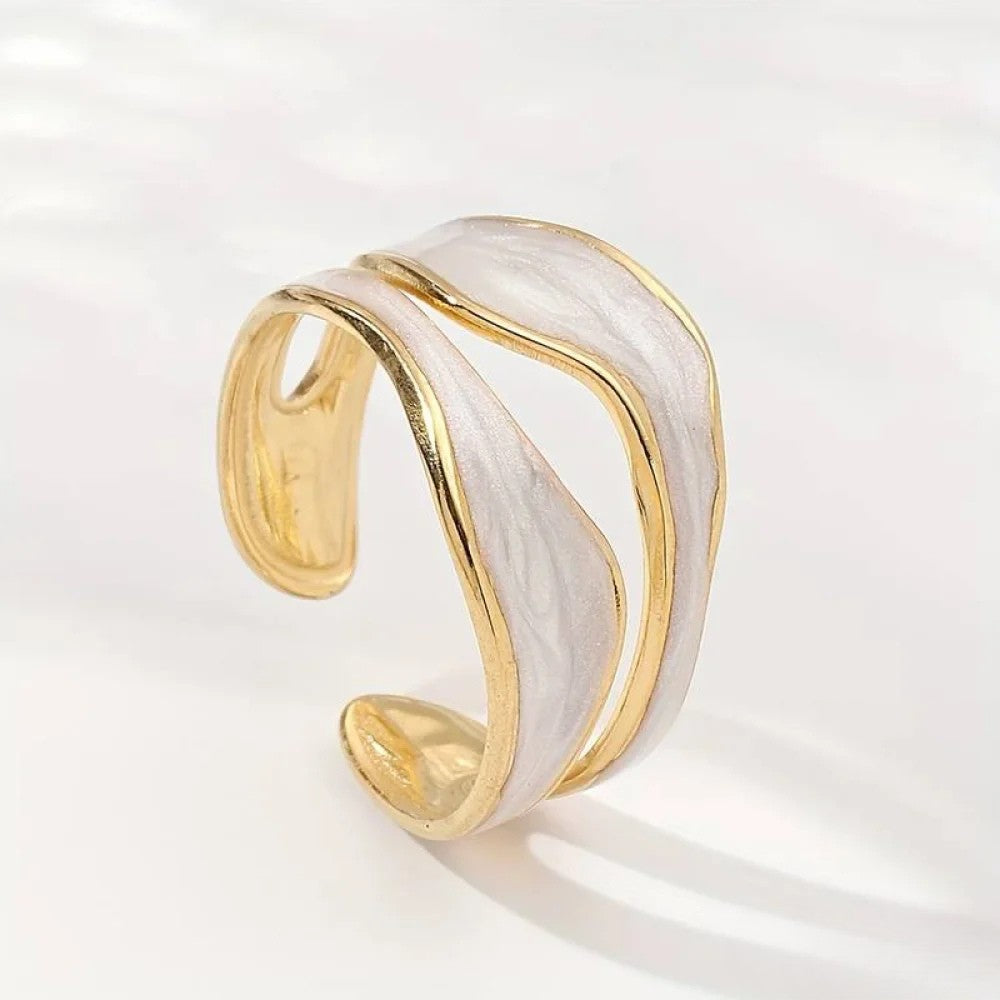 Lucia | Antique White Gold Ring