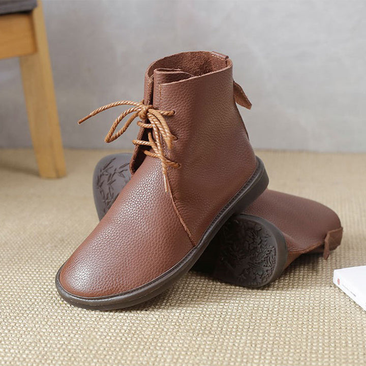 Clara | Lace Boots | Classic Warmth with Everyday Ease
