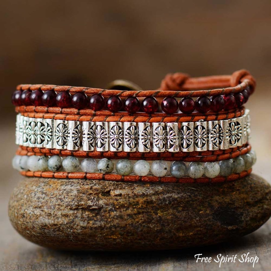 Mia | Handmade Garnet & Labradorite Bead