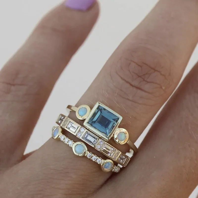 Alison | Vintage Blue Crystal Ring