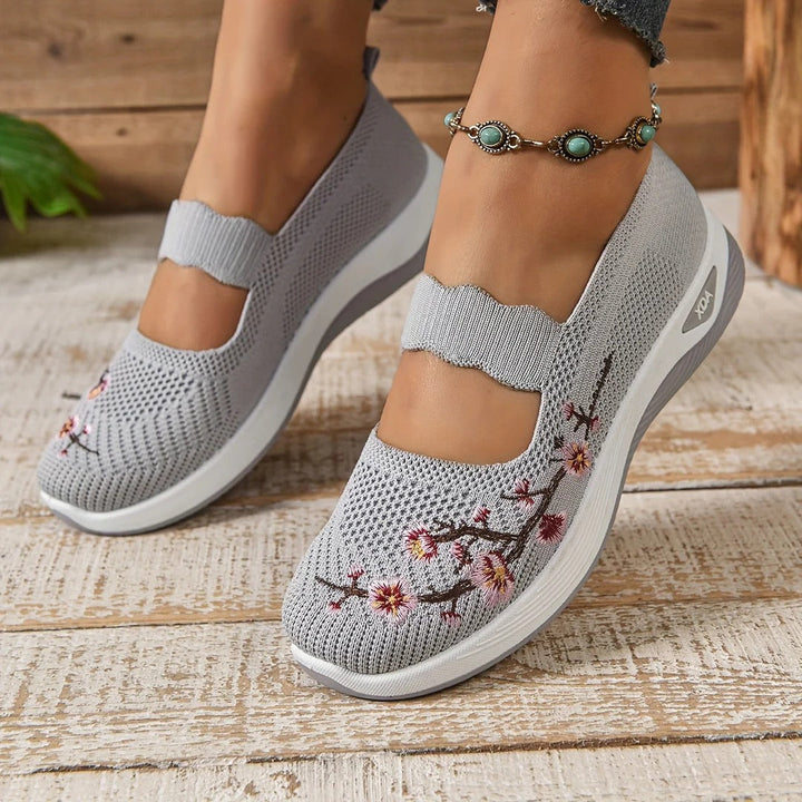 Aurora | Ergonomic Embroidered Flats