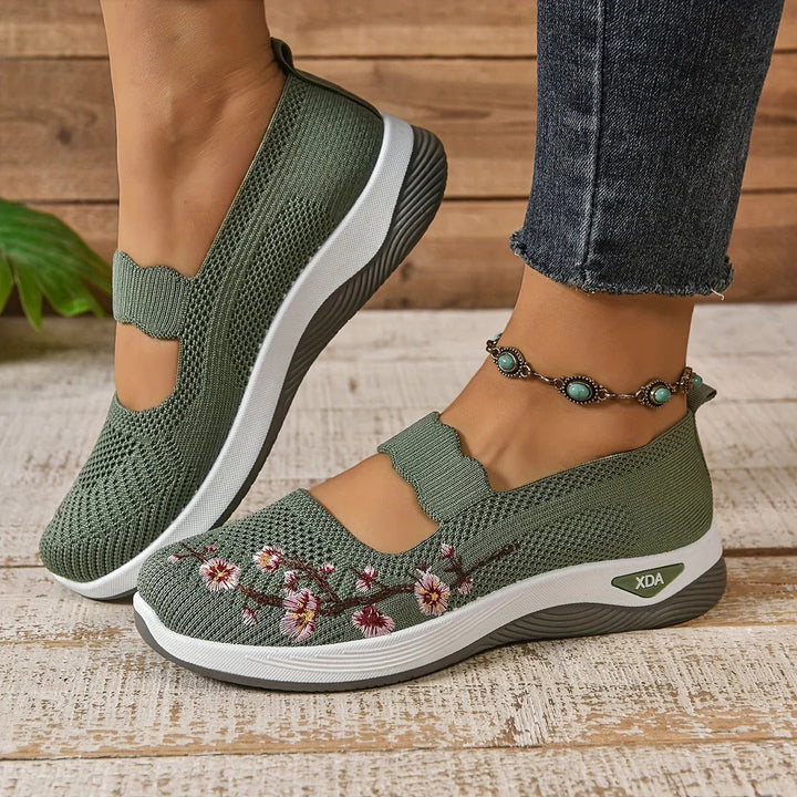 Aurora | Ergonomic Embroidered Flats