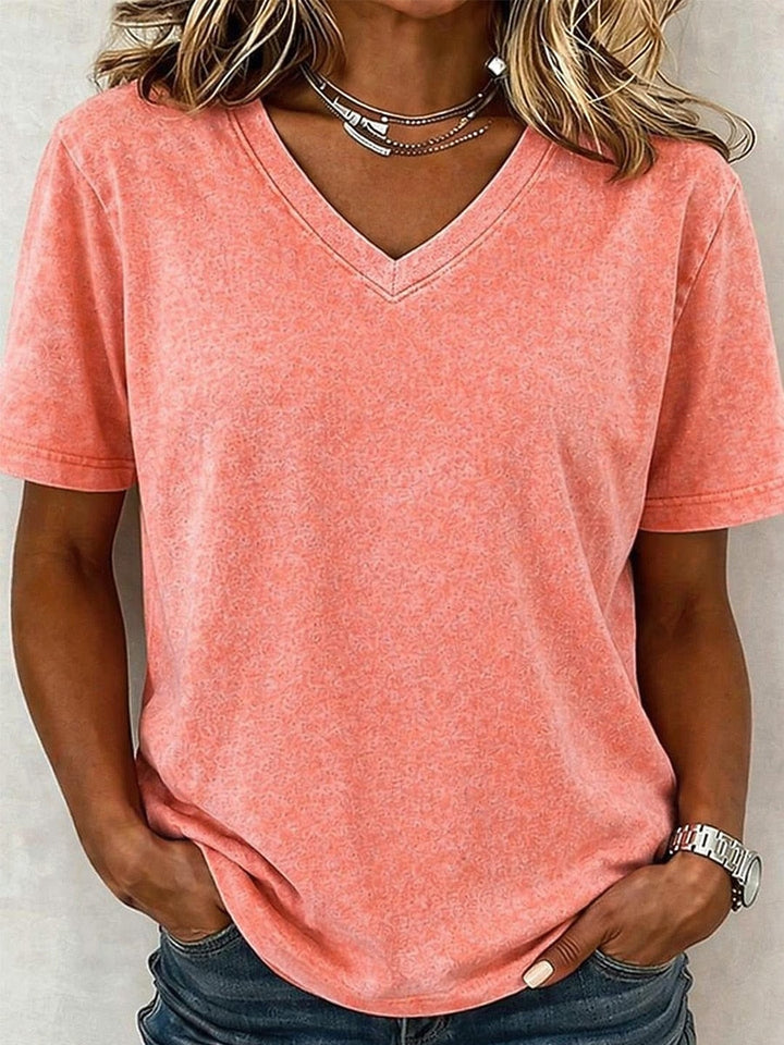 Tilda | V Neck Tee