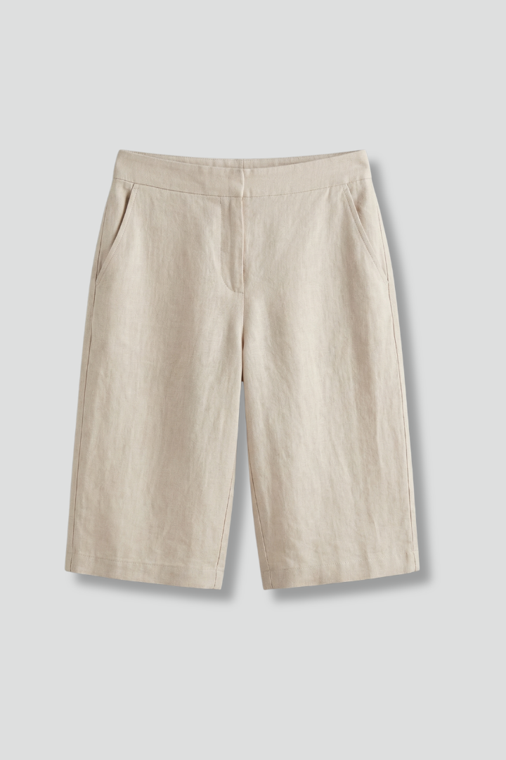 Octavia | High Waisted Knee Length Shorts