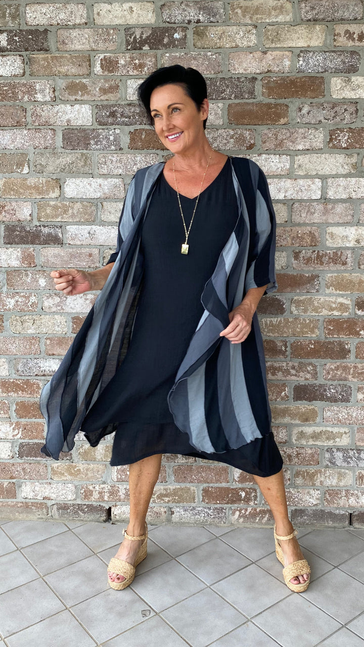 Ursula | Chelsea Classic Black Dress