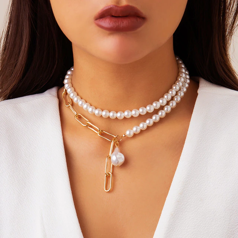 Anita | Vintage Pearl Necklace in Multi-Layer Design